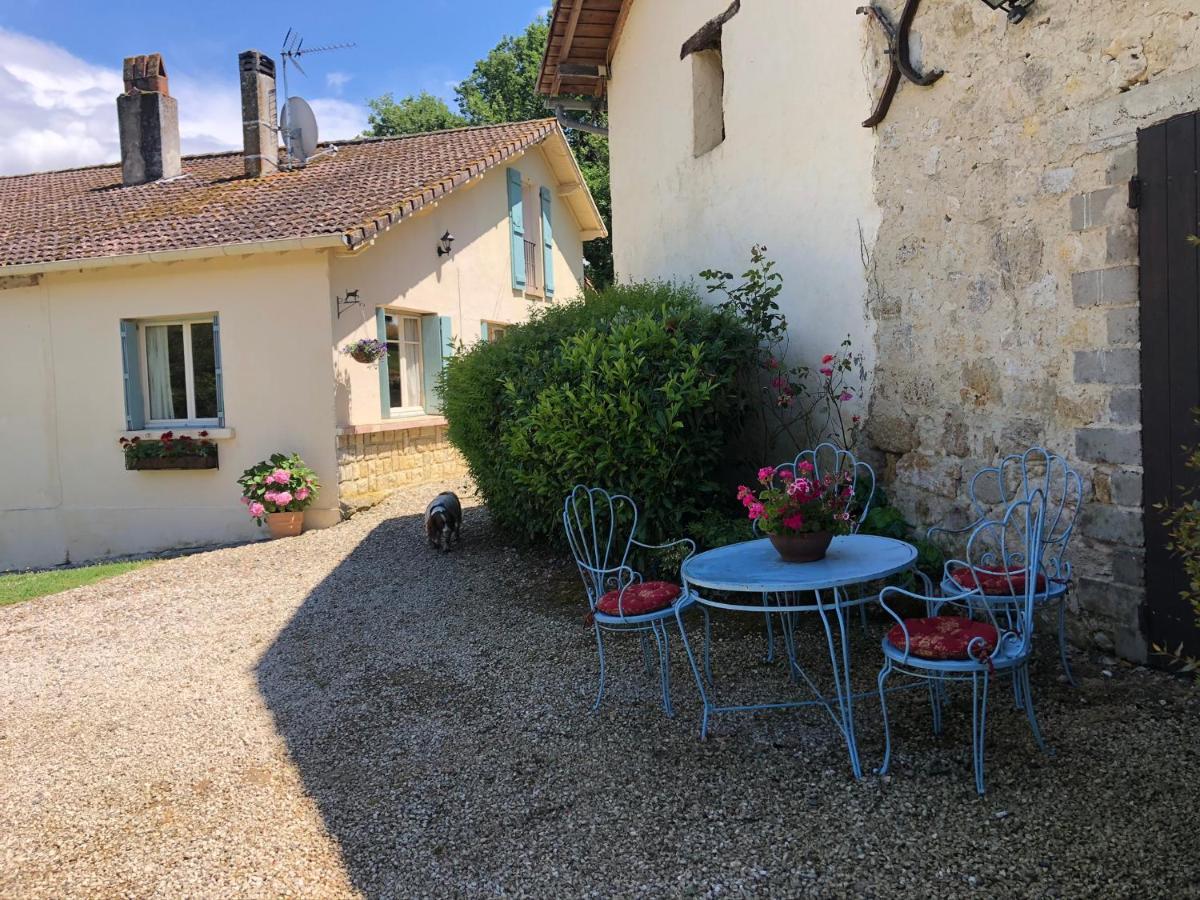 Maison Lamothe Flamarens Bagian luar foto
